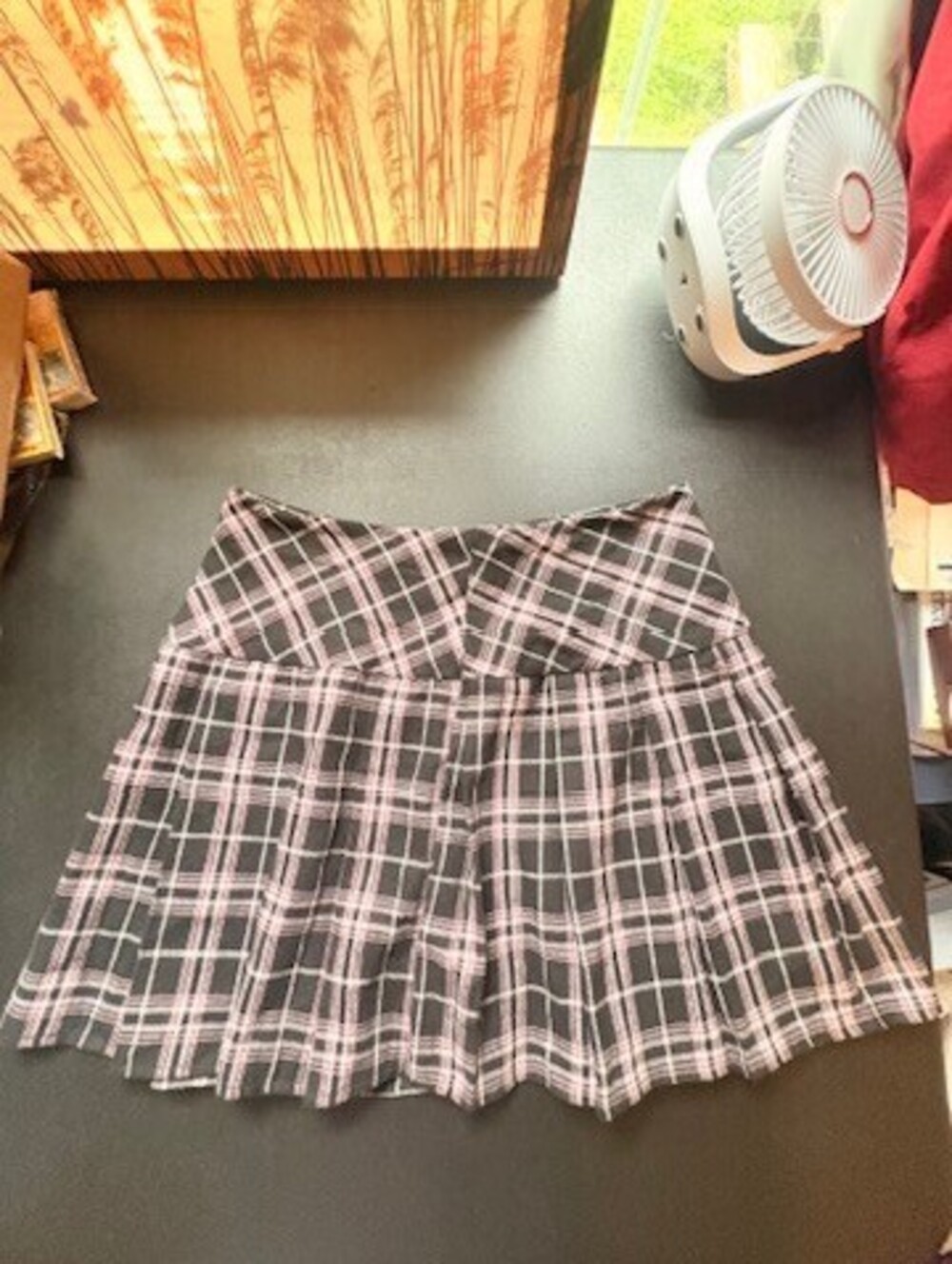 Cute Black & Pink Plaid Pleated Mini Skirt - Trendy & Flirty! 28" W & 15" L